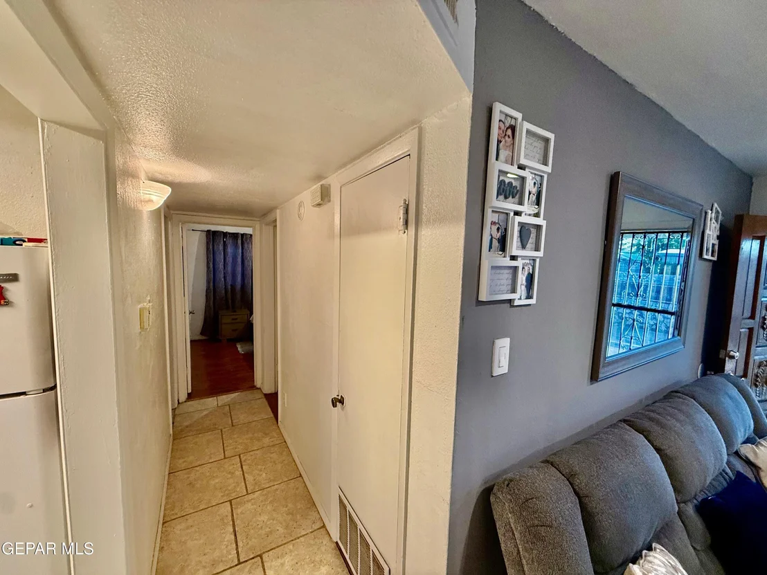 Photo of 5004 GLACIER PEAK Drive
