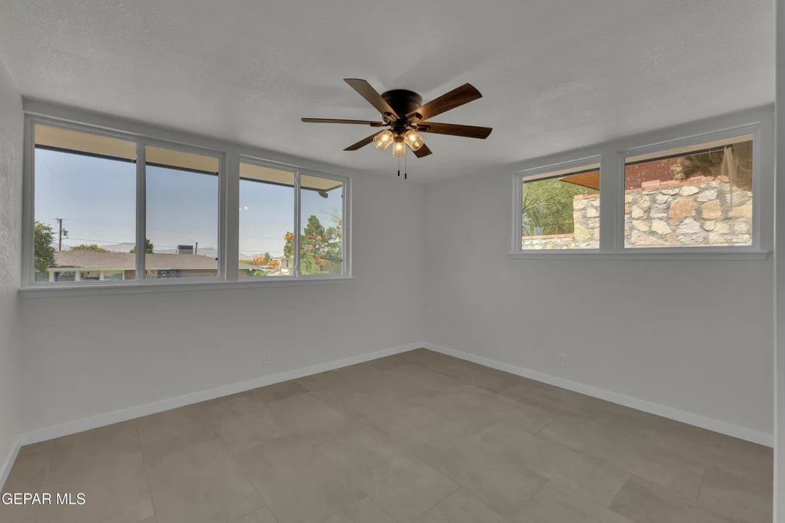 Photo of 4004 Flamingo Drive
