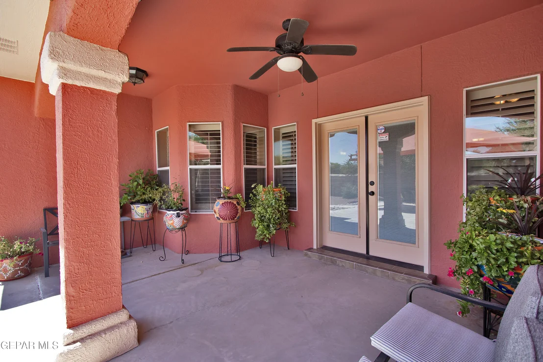 Photo of 920 TYLER SETH Avenue