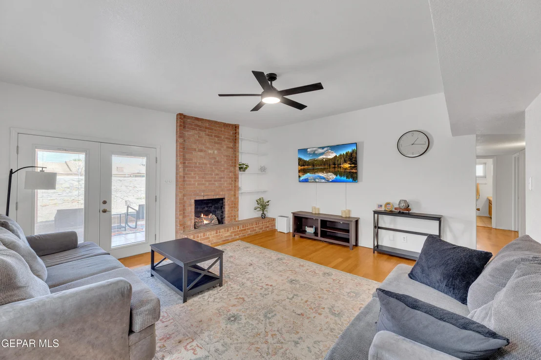 Photo of 10305 ASHWOOD Drive
