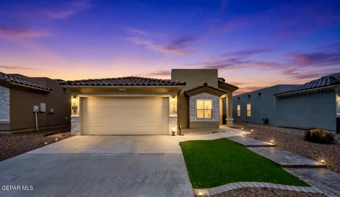 Photo of 613 CEDARWOOD Drive