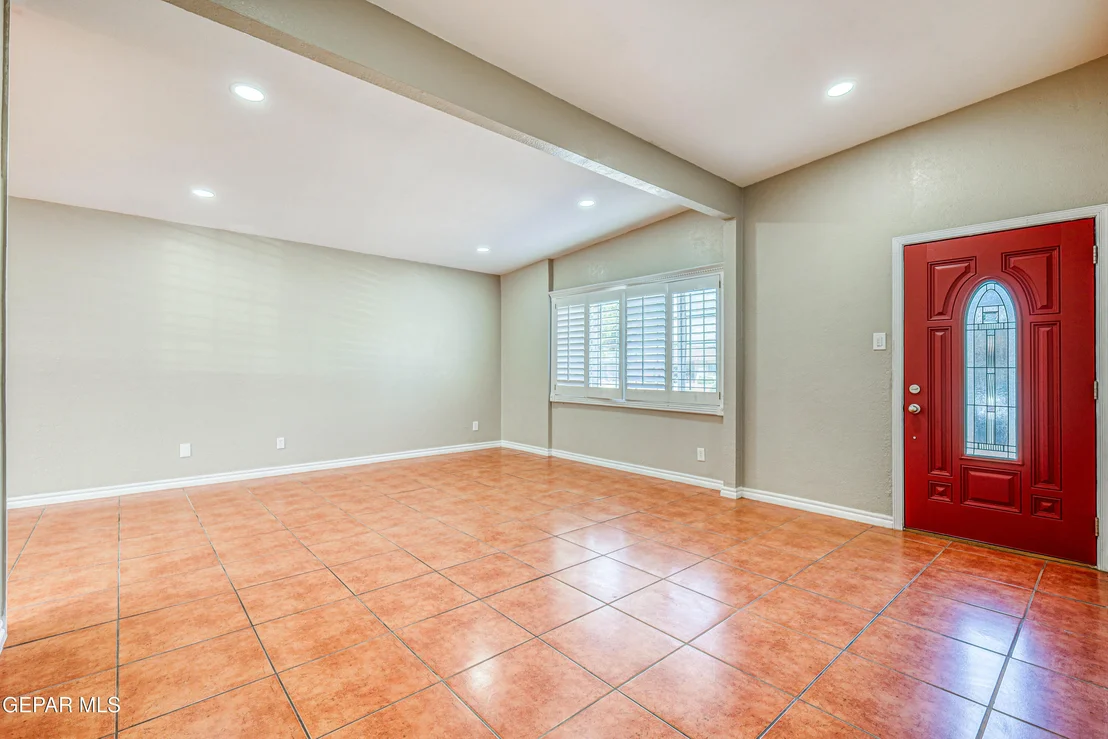 Photo of 3223 Suffolk Road