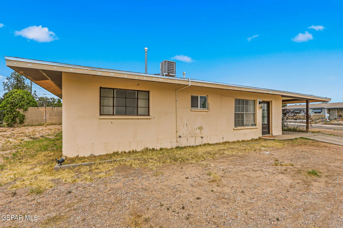 Photo of 7425 YUMA Drive