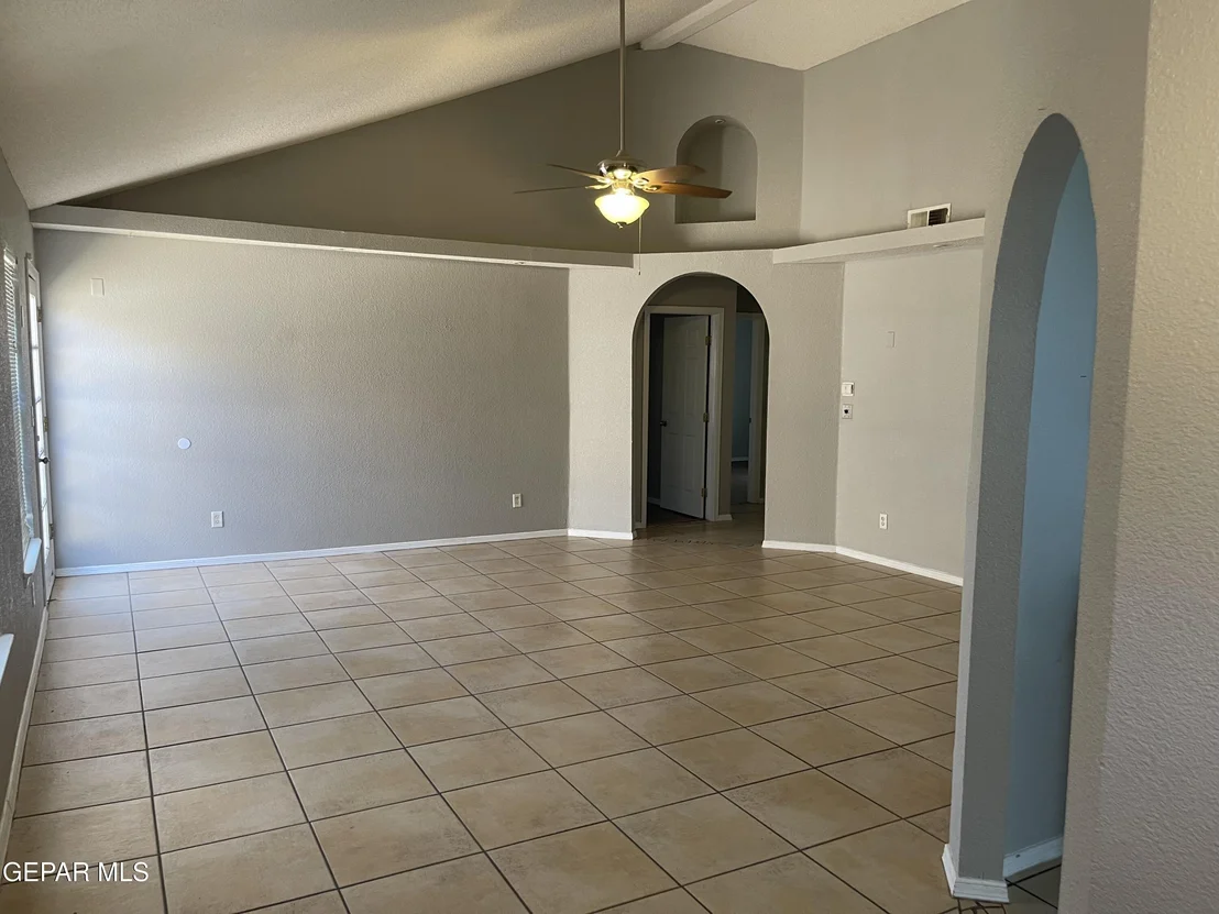 Photo of 3920 TIERRA MARFIL Road
