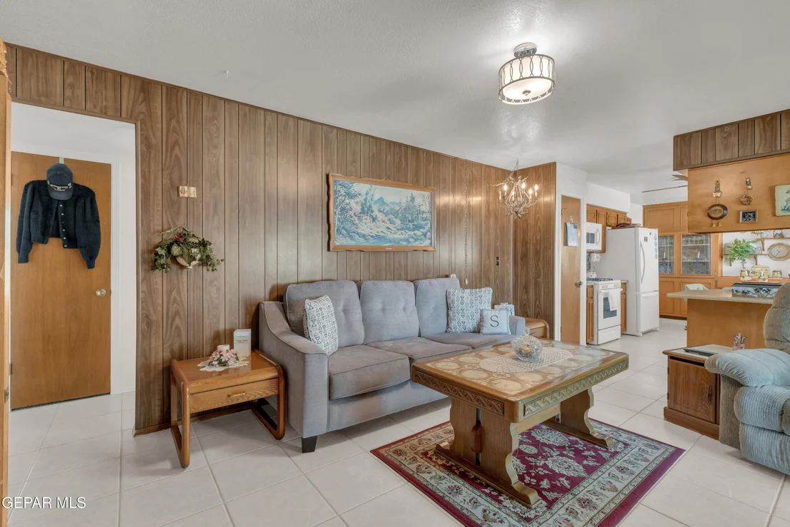 Photo of 5009 MCCORMICK Lane