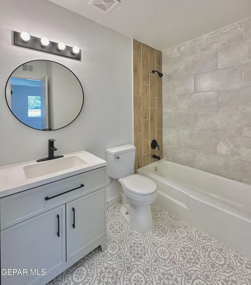 Photo of 5048 Trojan Drive