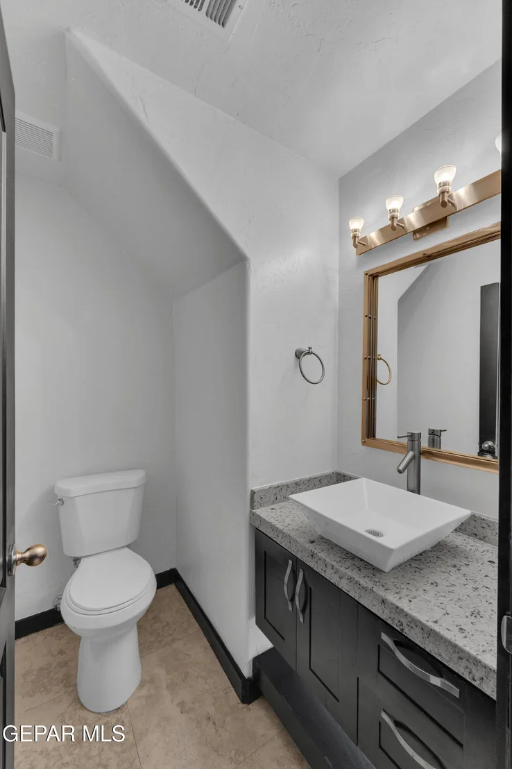 Photo of 6253 COSECHA LUNA Circle