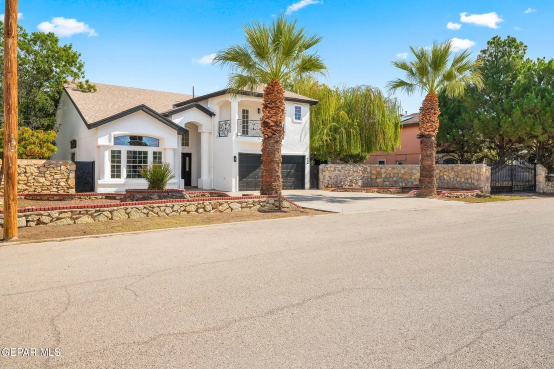 Photo of 12385 Orchard Park