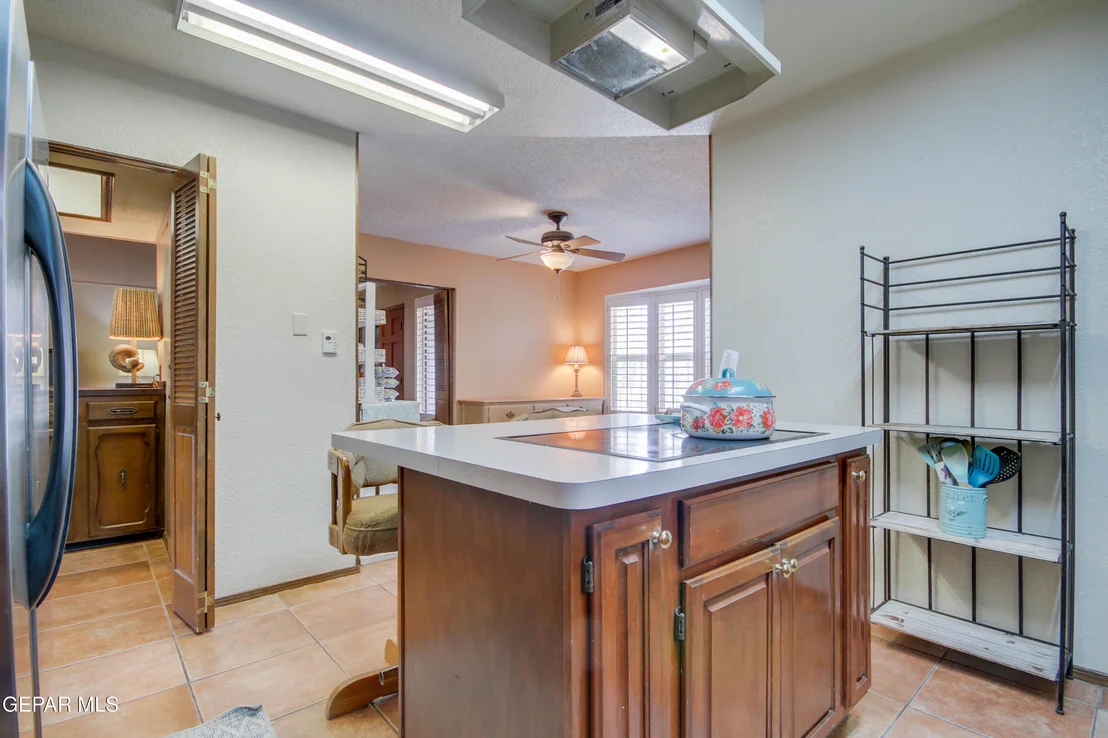 Photo of 1640 BESSEMER Drive