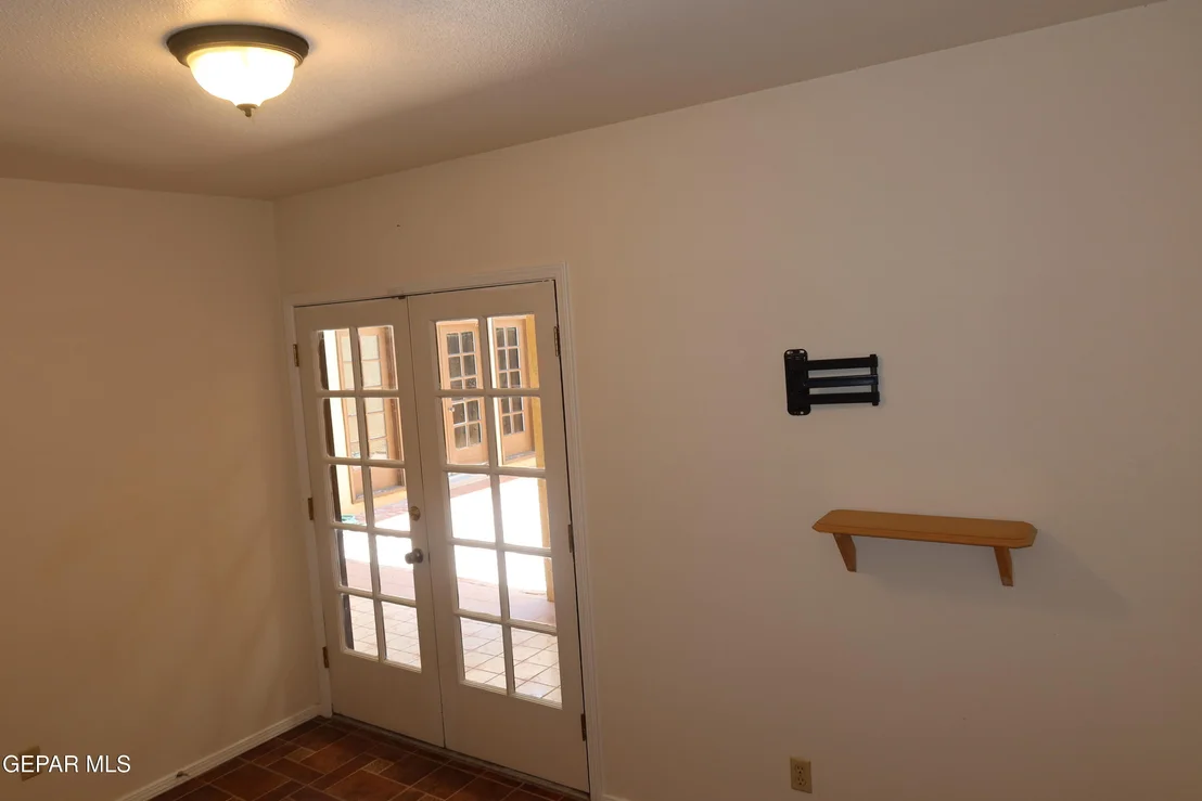 Photo of 836 DE LEON Drive