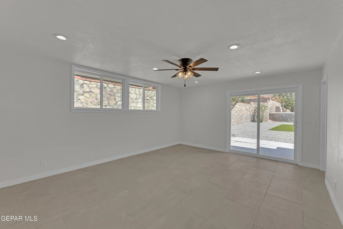 Photo of 4004 Flamingo Drive