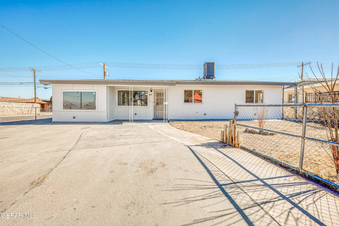 Photo of 424 Indian Place