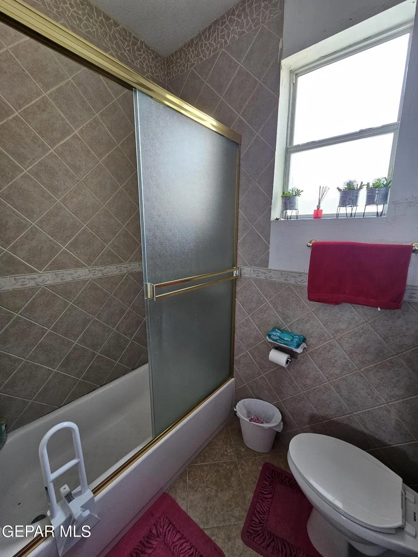 Photo of 6651 Strahan Road