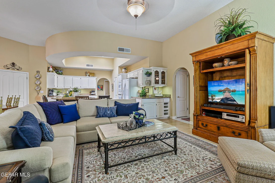 Photo of 4652 GLOBE WILLOW Drive
