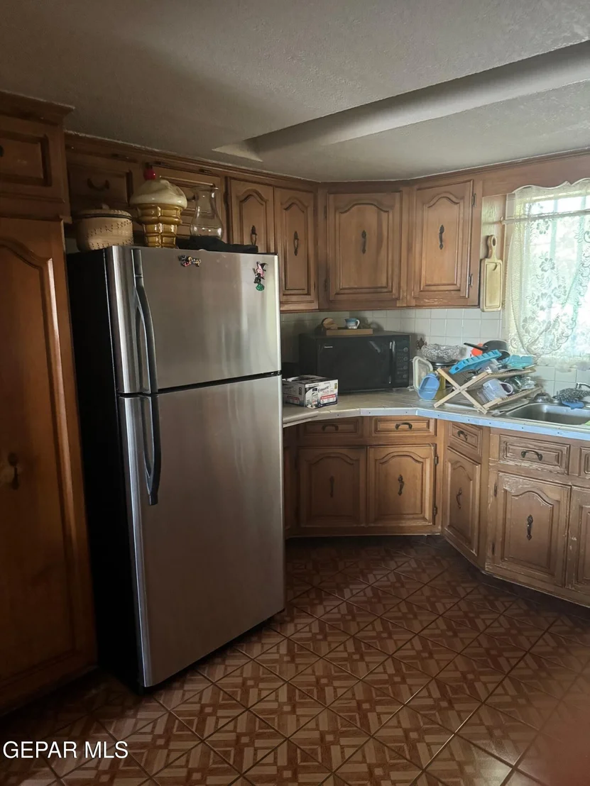 Photo of 5653 WALDORF Drive