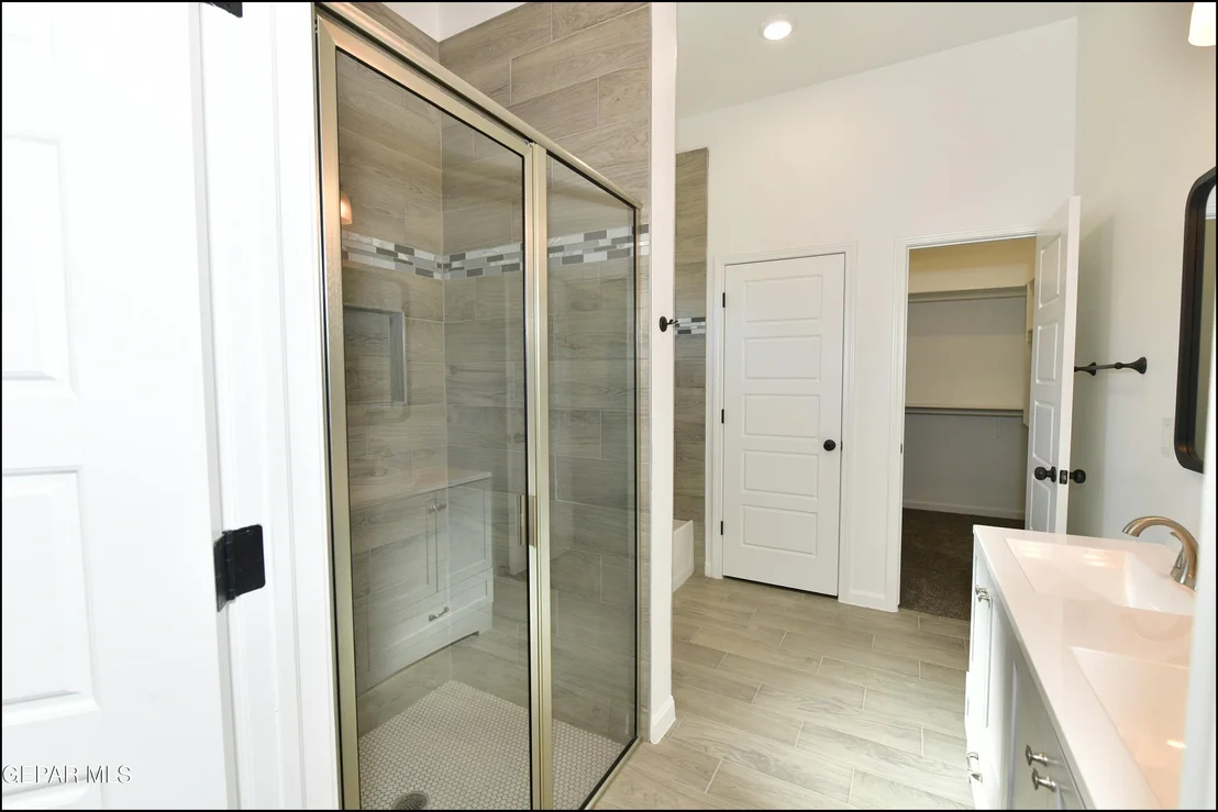 Photo of 740 Weiermann