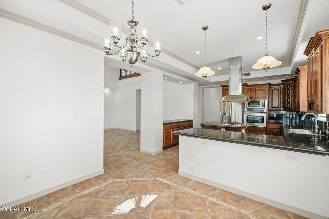 Photo of 6389 FRANKLIN TRAIL Drive