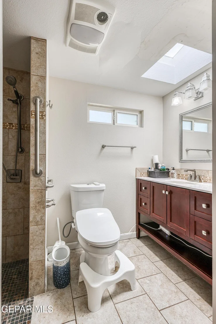 Photo of 5032 TIMBERWOLF Drive