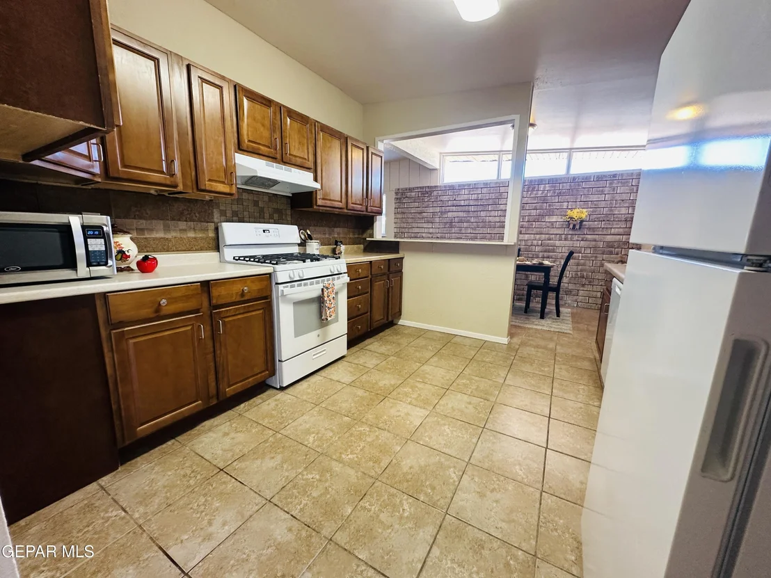 Photo of 8827 Mt Delano Drive