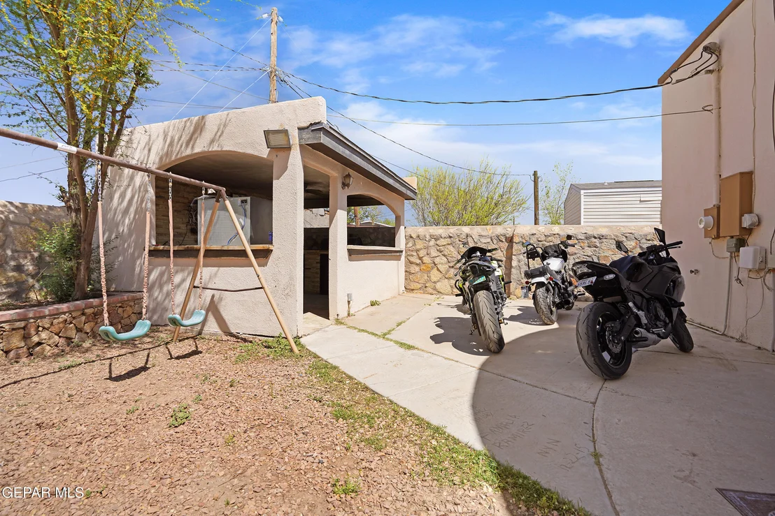 Photo of 11505 ELLEN Drive