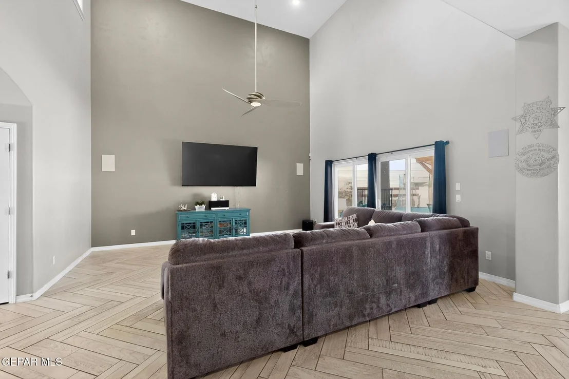 Photo of 6241 BRAZOS RIVER Drive
