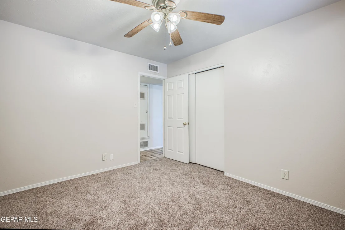 Photo of 5800 NIKE Lane