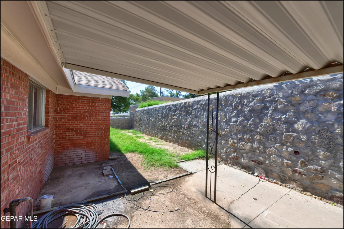 Photo of 3312 DIAMOND Drive