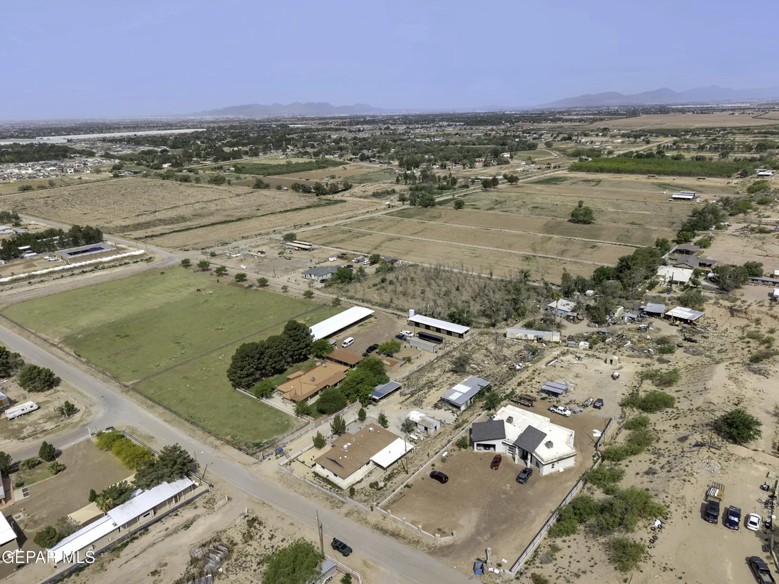 Photo of 943 Quail Mesa Drive