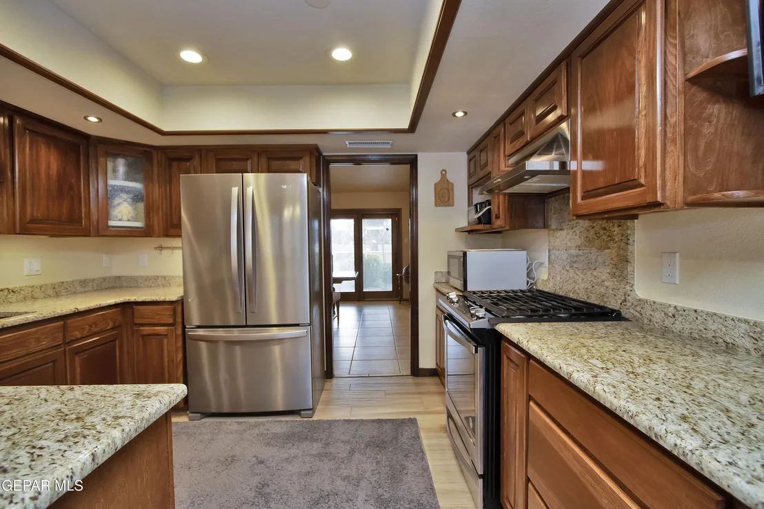 Photo of 308 Stotts Avenue