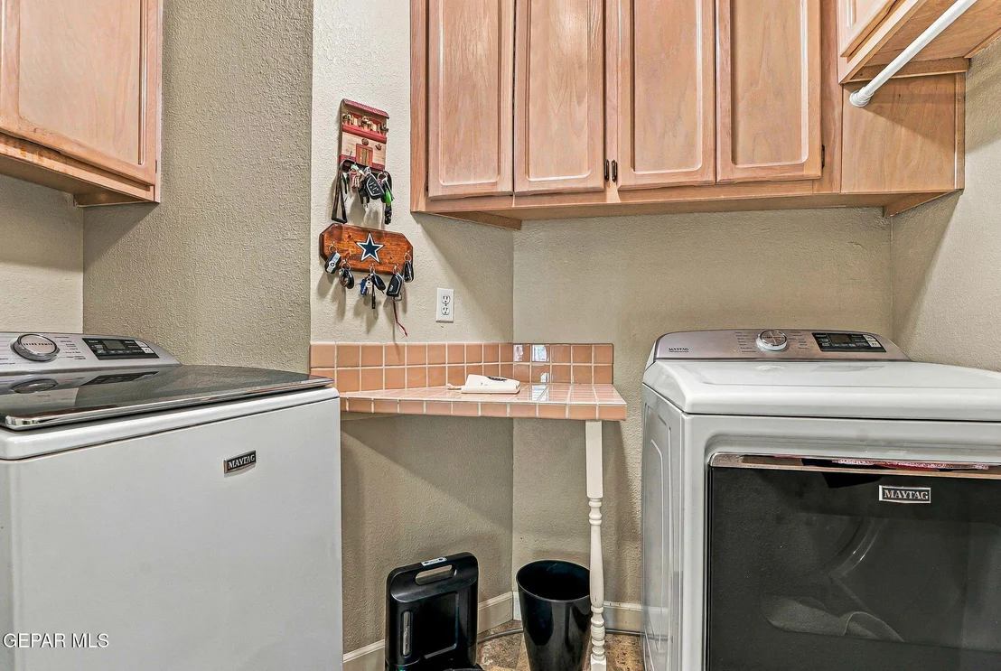 Photo of 1158 PINE RIDGE Way