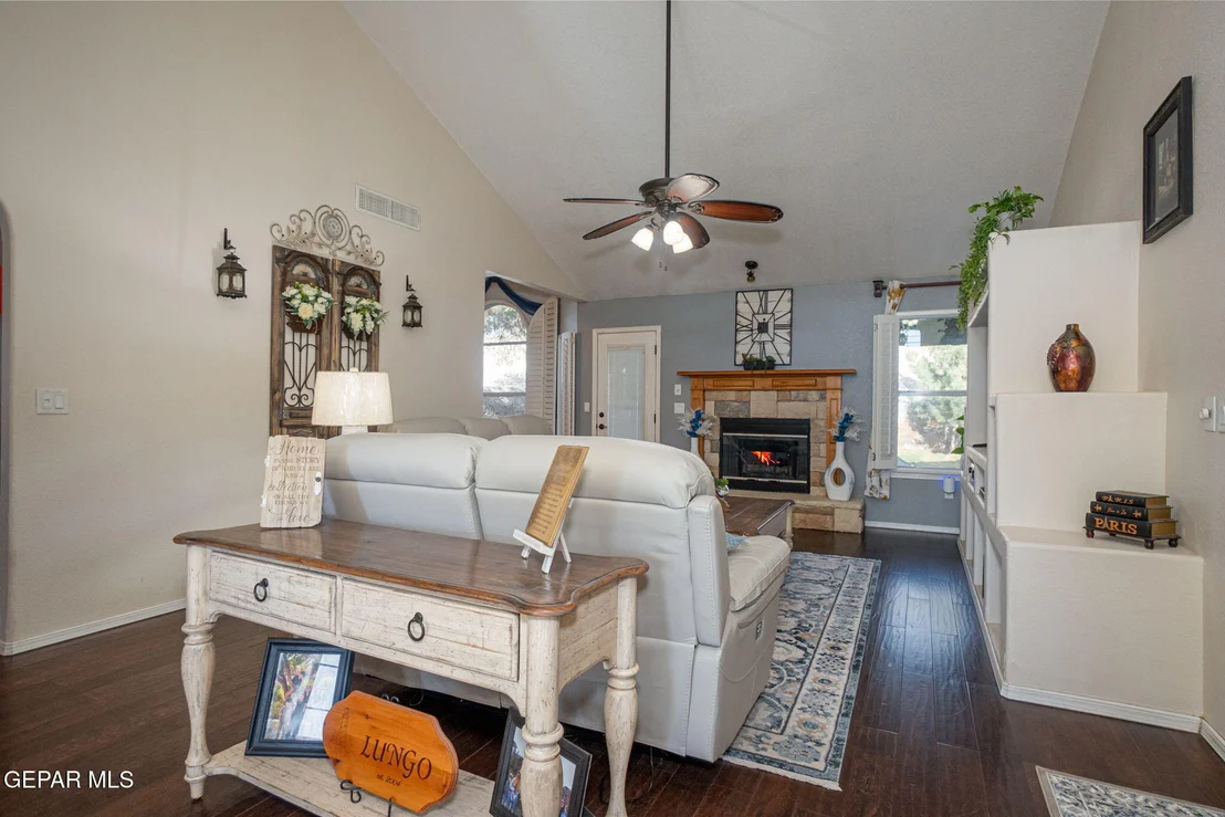 Photo of 457 EMERALD BLUFF Drive