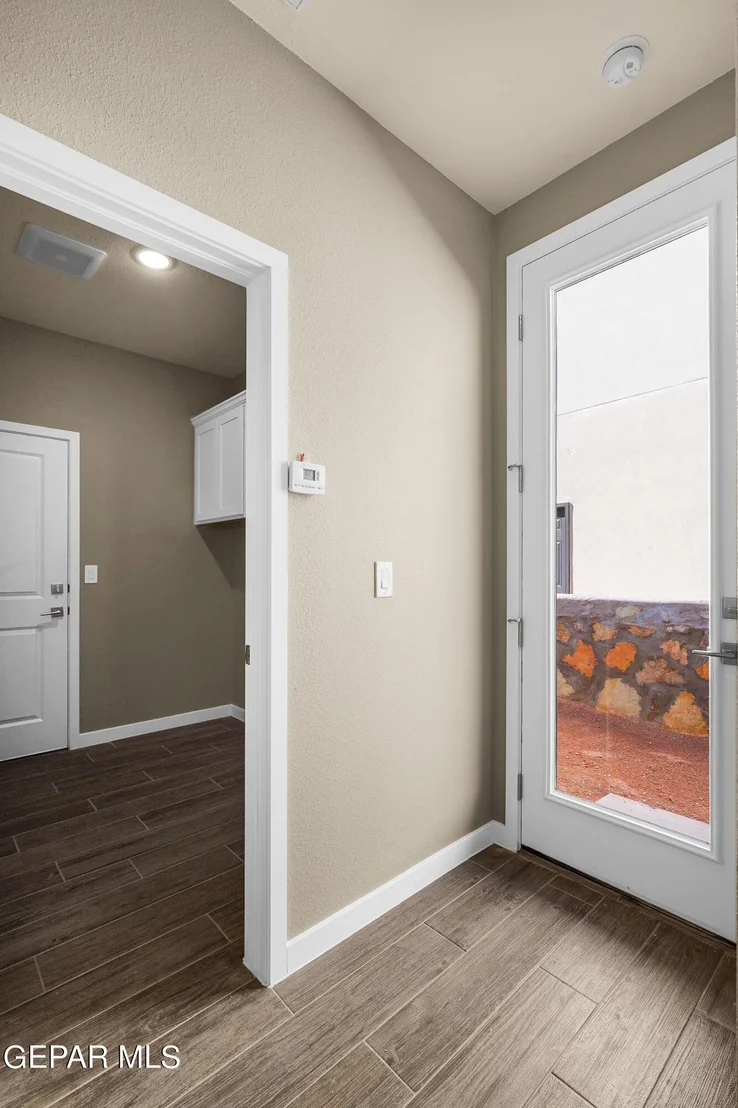 Photo of 5865 Dalhart Drive