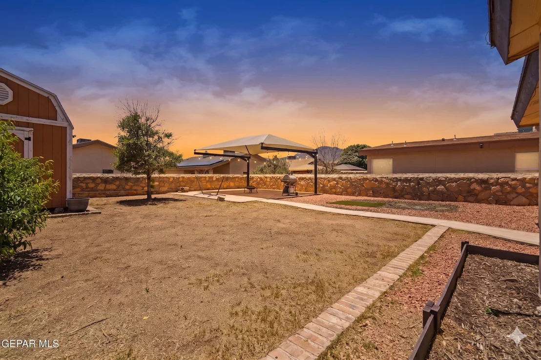 Photo of 5340 IGNACIO ALMANZAR Lane
