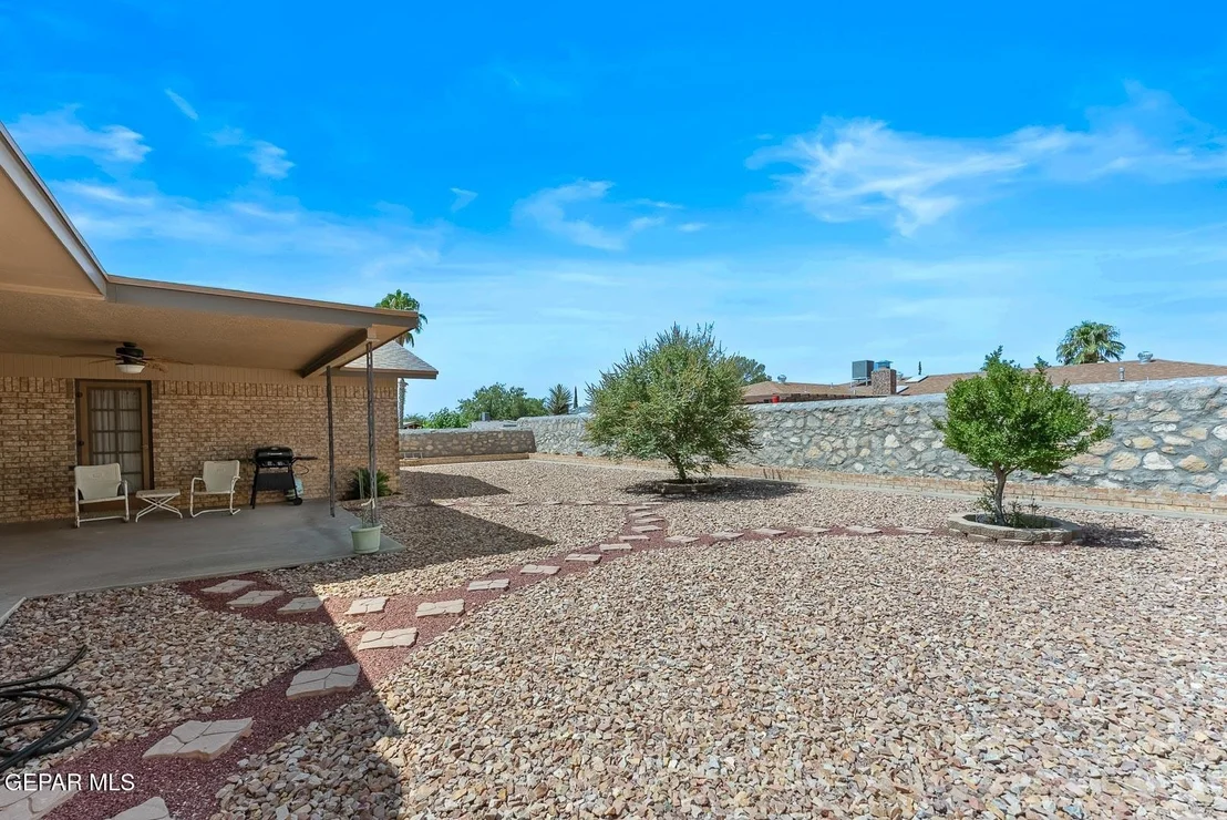 Photo of 1629 BOB MURPHY Drive
