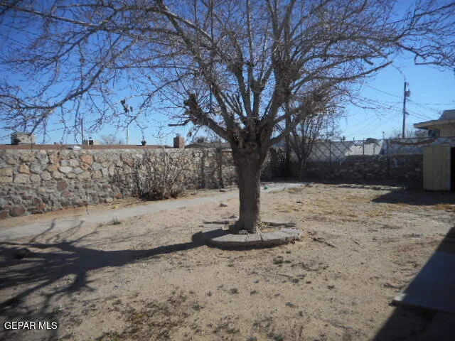 Photo of 2032 SOLANO Drive