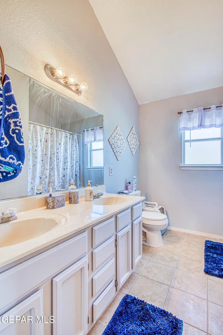 Photo of 4329 LOMA ALEGRE Drive