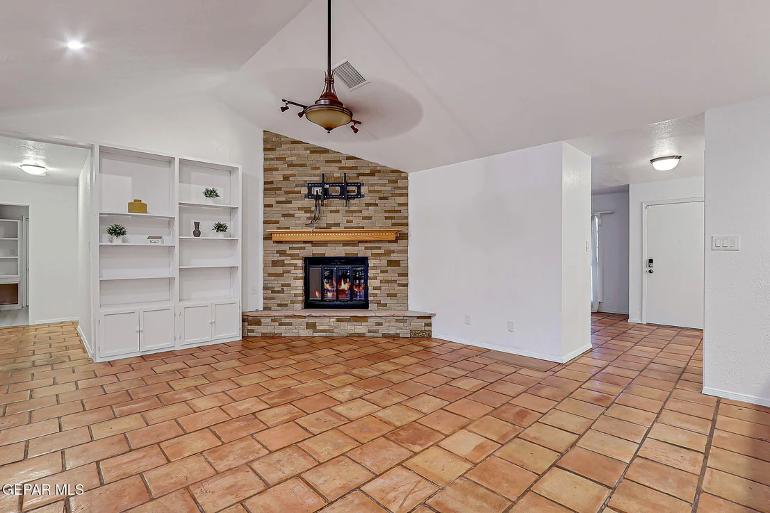 Photo of 11604 Cedar crest Drive
