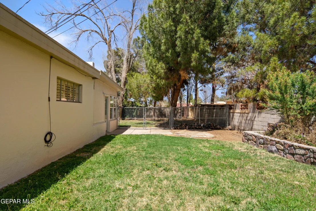 Photo of 209 HERMOSA Lane
