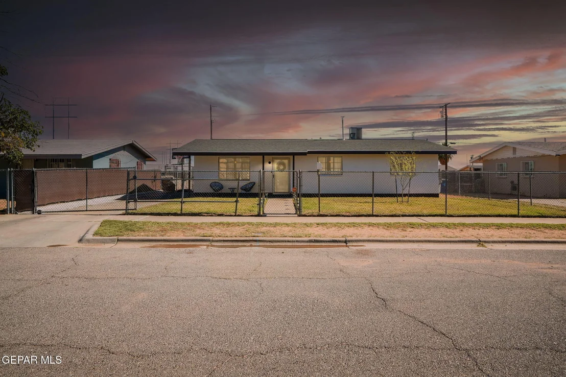 Photo of 10368 Preston Drive