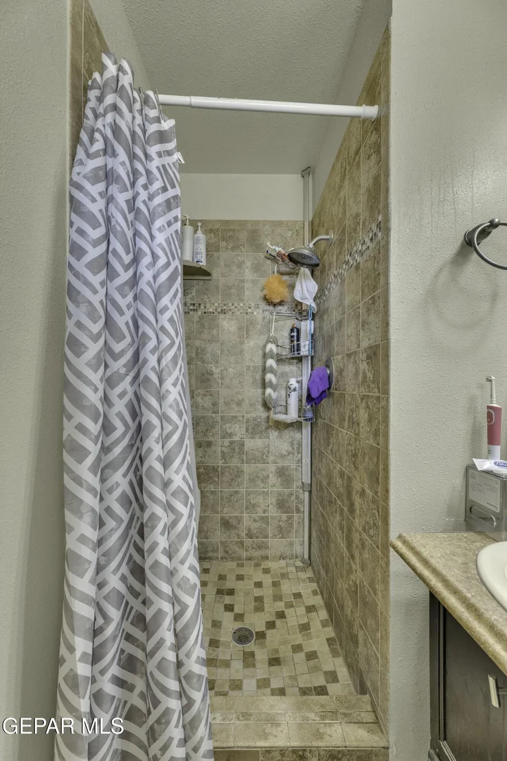 Photo of 9601 Selkirk Drive
