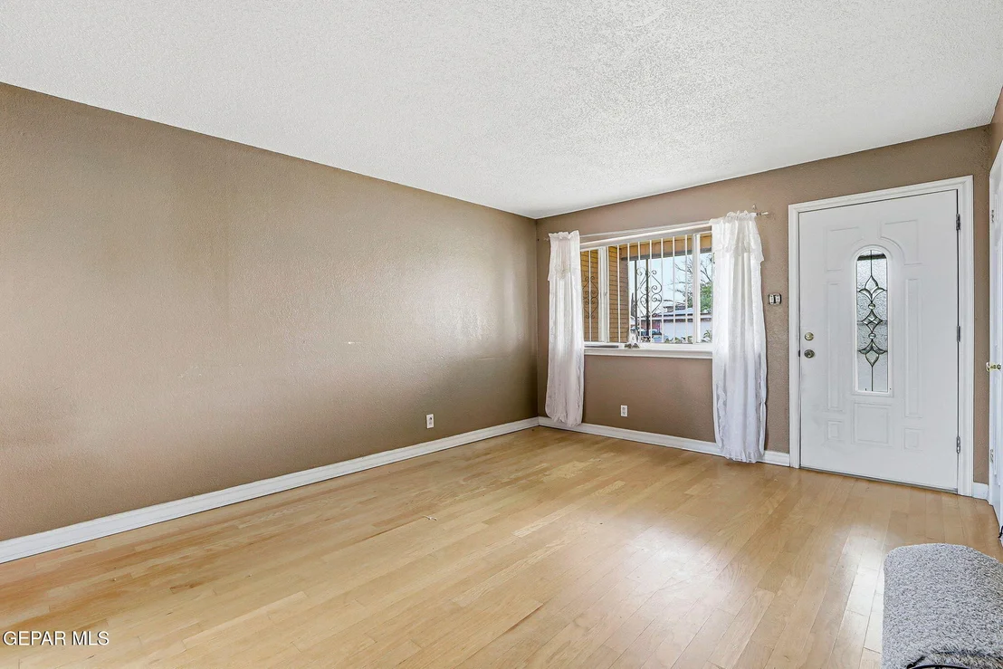 Photo of 5852 STURGEON Drive