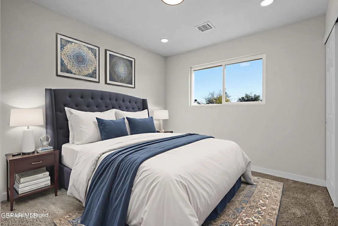 Photo of 10273 RENFREW Drive