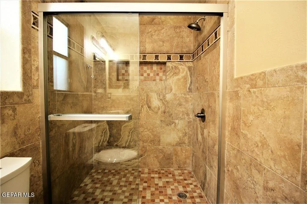 Photo of 6241 LOVEBIRD Lane