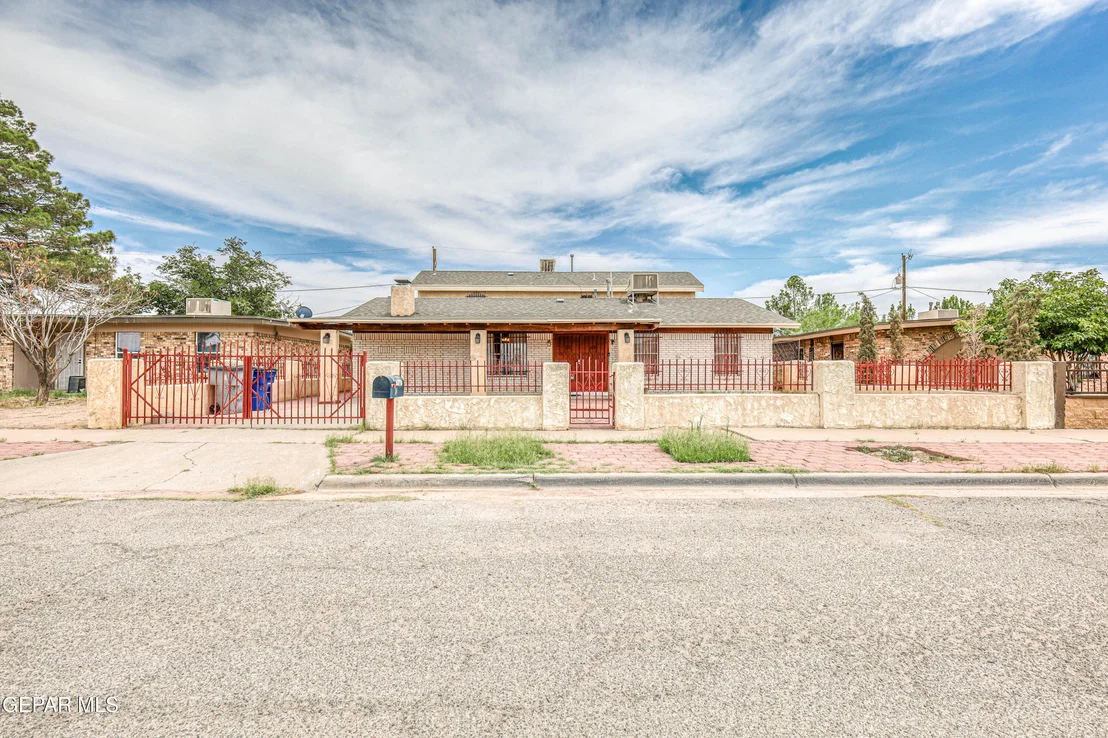 Photo of 9201 TENANGO Drive