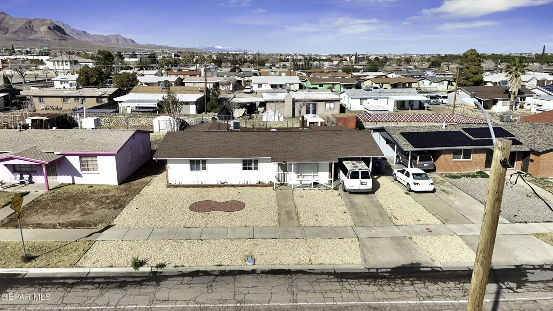 Photo of 4733 TETONS Drive