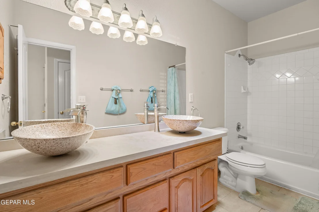 Photo of 6552 ISLA DEL REY Drive