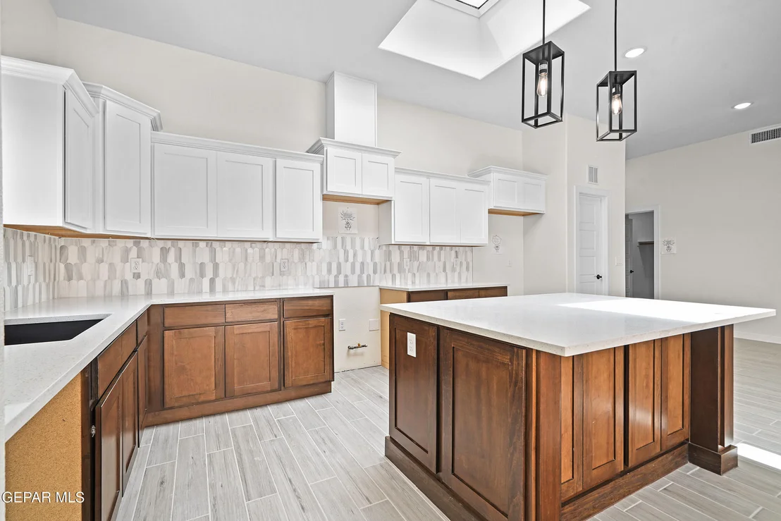 Photo of 7553 Enchanted Point Drive