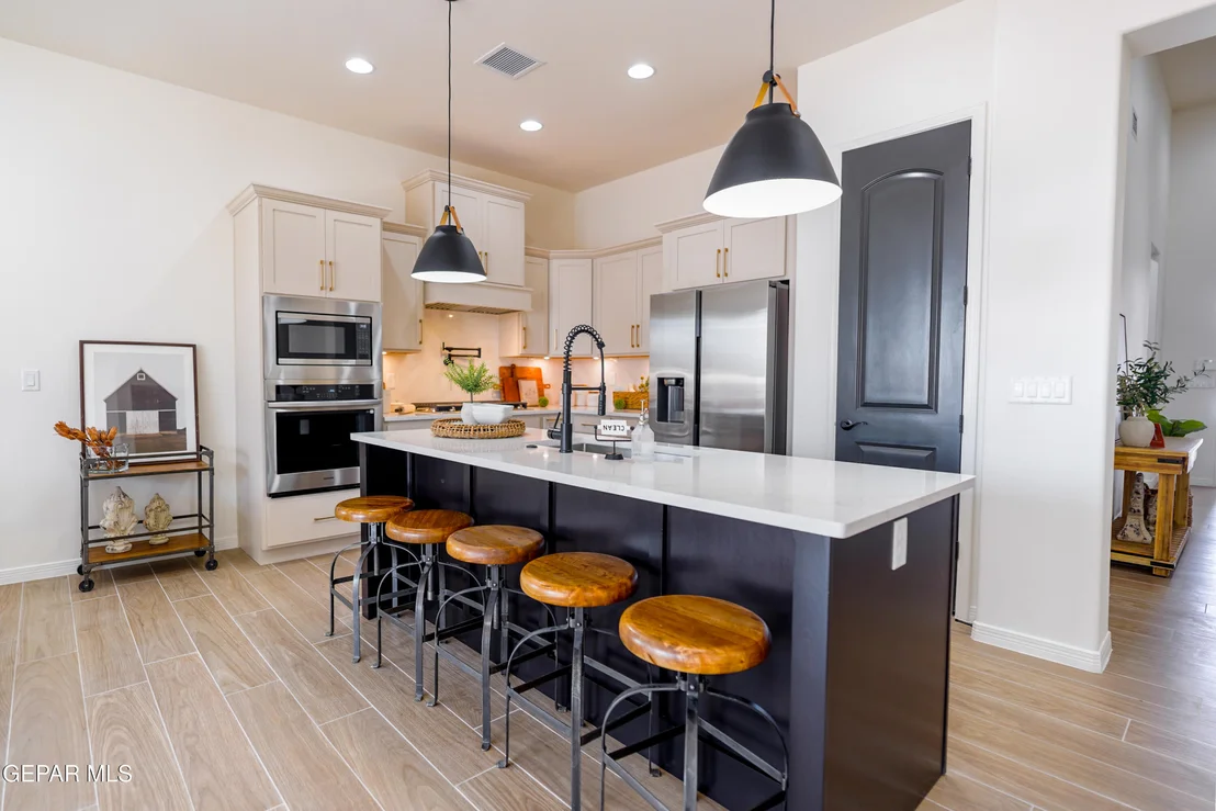 Photo of 12404 Amesbury Drive