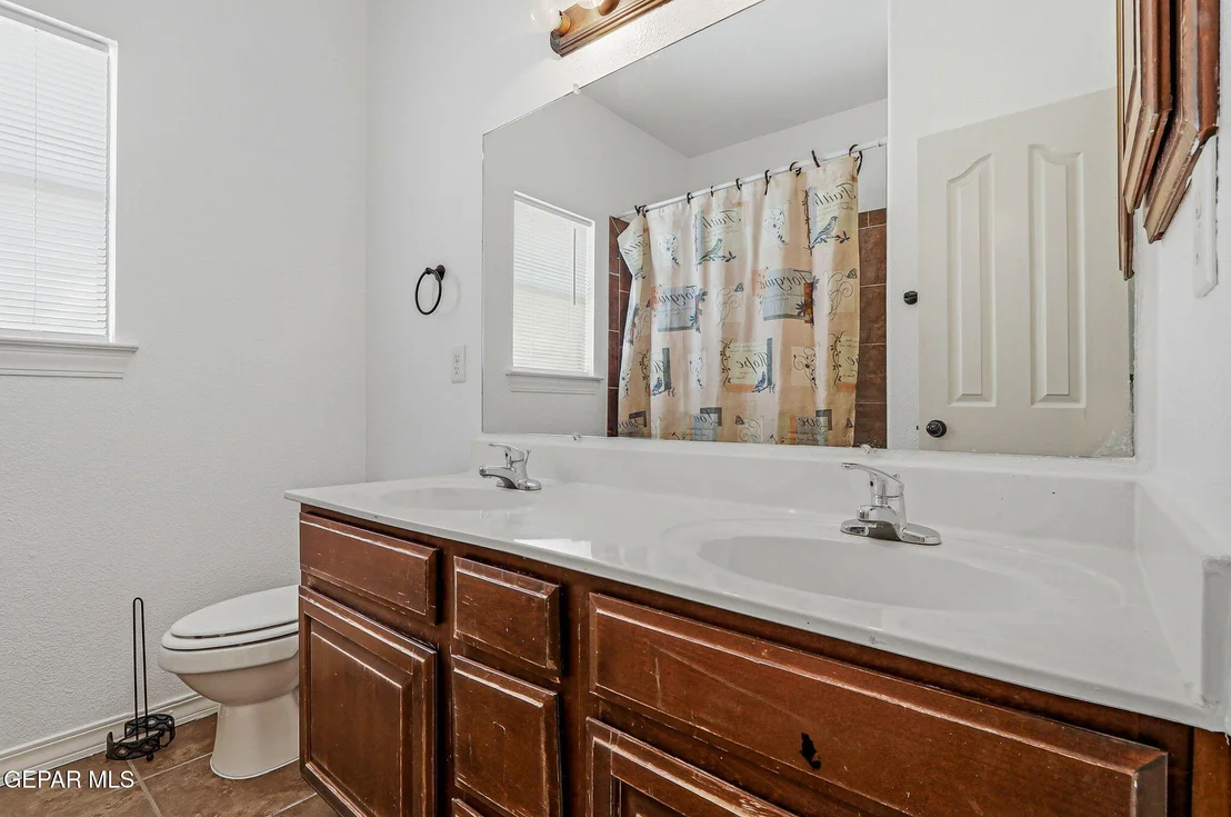 Photo of 331 EMERALD WOODS Street
