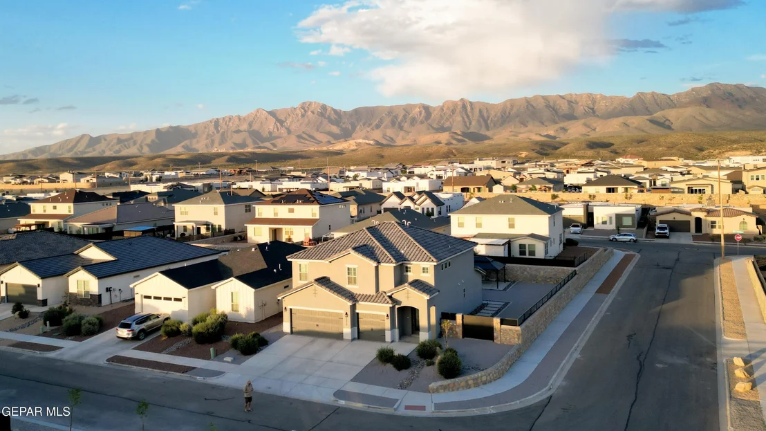Photo of 2370 ENCHANTED BUTTE
